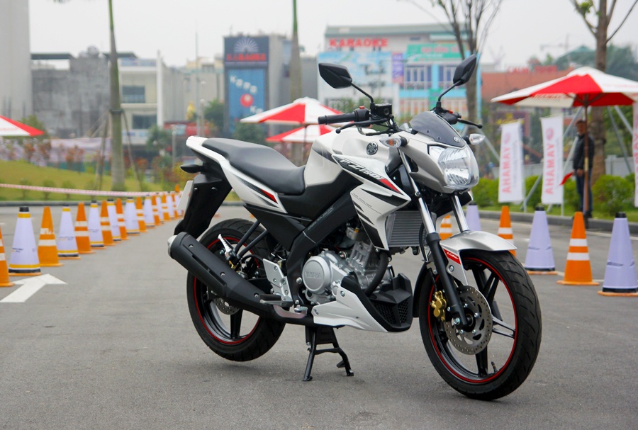 Yamaha FZ150i gia 67,5 trieu dong ra mat tai Viet Nam hinh anh