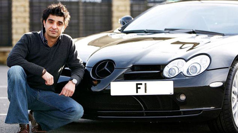 Bien so xe co gia bang 10 sieu xe Bugatti Veyron hinh anh