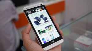 Mua LG G2 mini, Nexus 4 hay HTC J One hinh anh