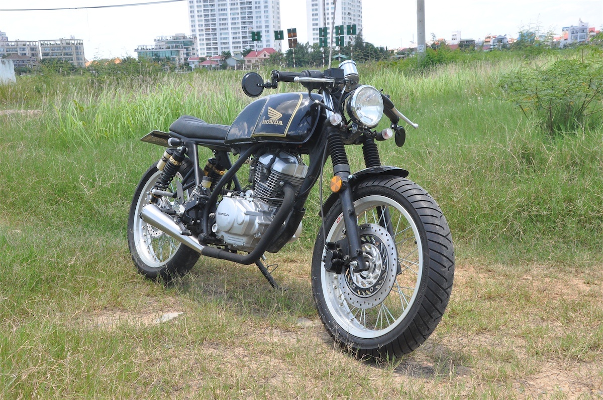 Honda Shadow 150 độ cafe racer.