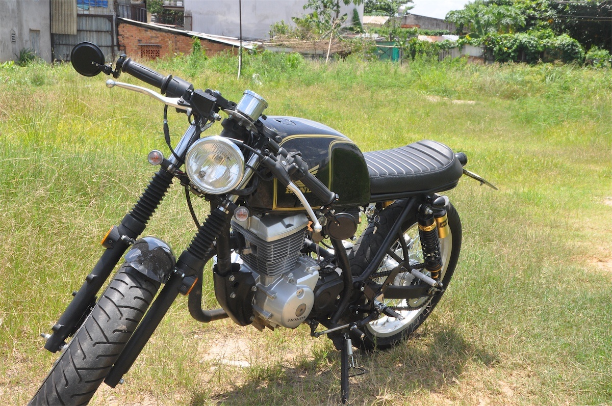 Honda Shadow 150 độ cafe racer.