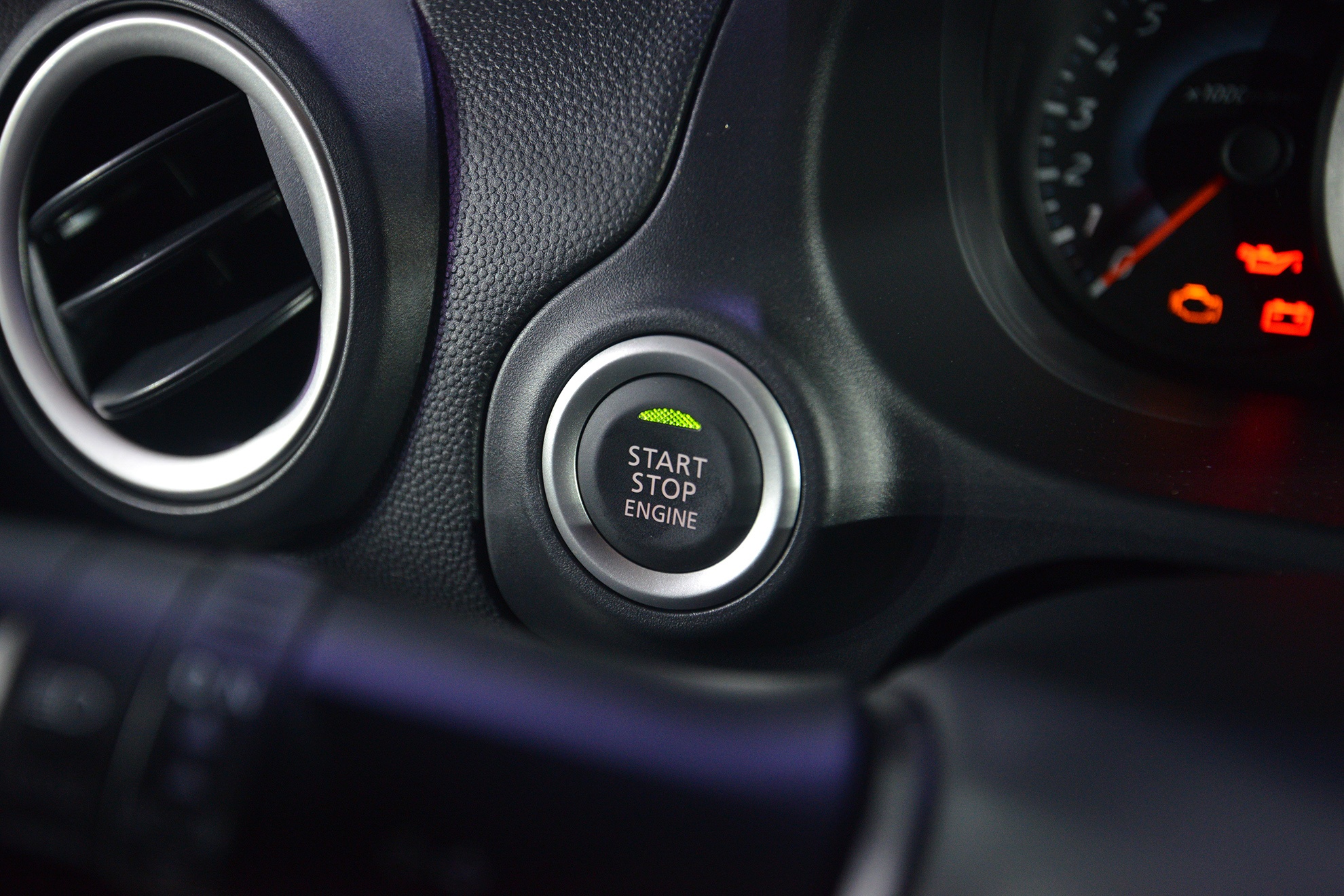 Nút bấm khởi động Start/Stop.