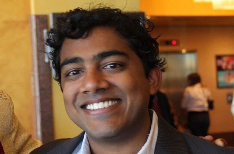 Sachin Agarwal là kỹ sư phần mềm trưởng tại Apple Final Cut Pro từ năm 2002 – 2008. Sau khi rời khỏi công ty này, Agarwal sáng lập một nền tảng blog riêng có tên gọi Posterous và sau đó được Twitter mua lại năm 2012. Agarwal hiện là quản lý sản xuất cho Twitter.