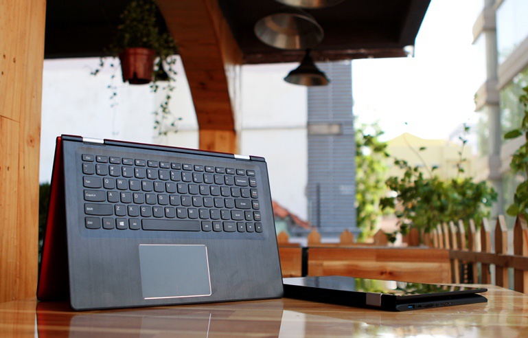 YOGA 500 được trang bị chip Intel Core i thế hệ thứ 5 mới nhất.