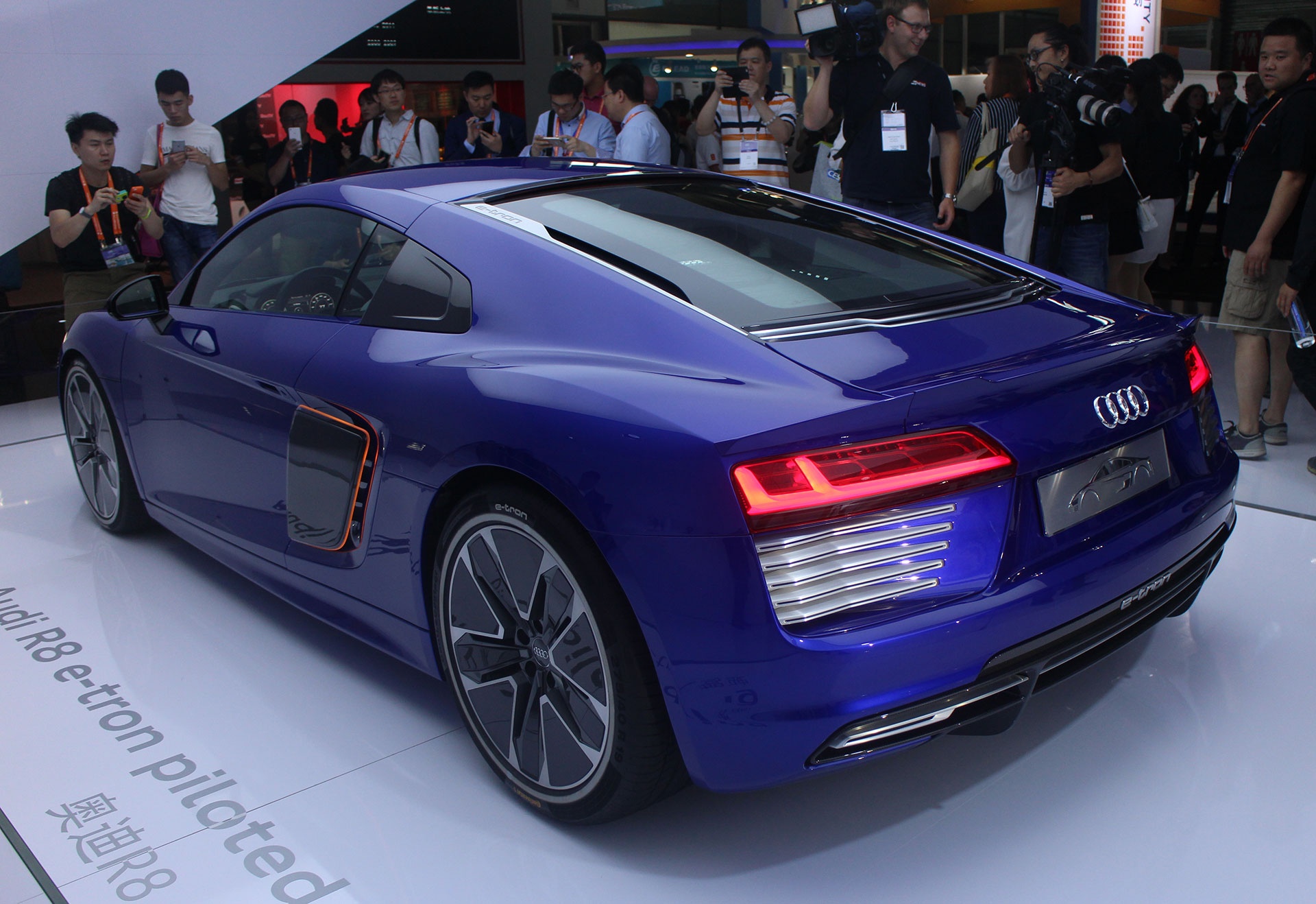 Audi R8 e-tron