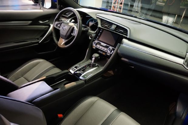 Honda Civic Coupe 2016