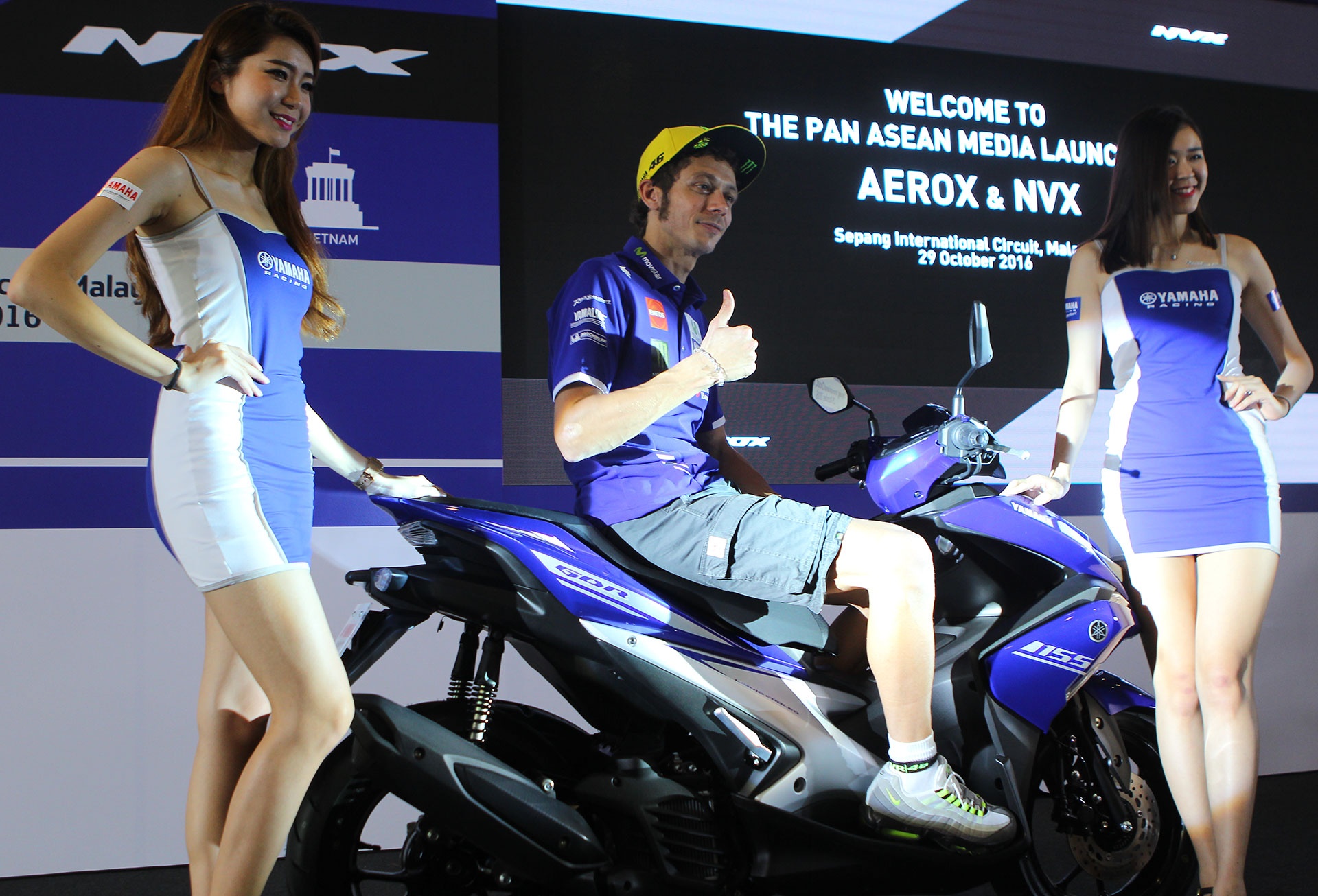 Yamaha NVX ra mat anh 2