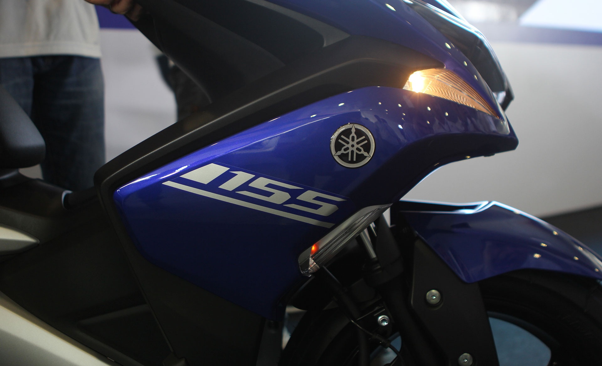 anh chi tiet Yamaha NVX anh 13