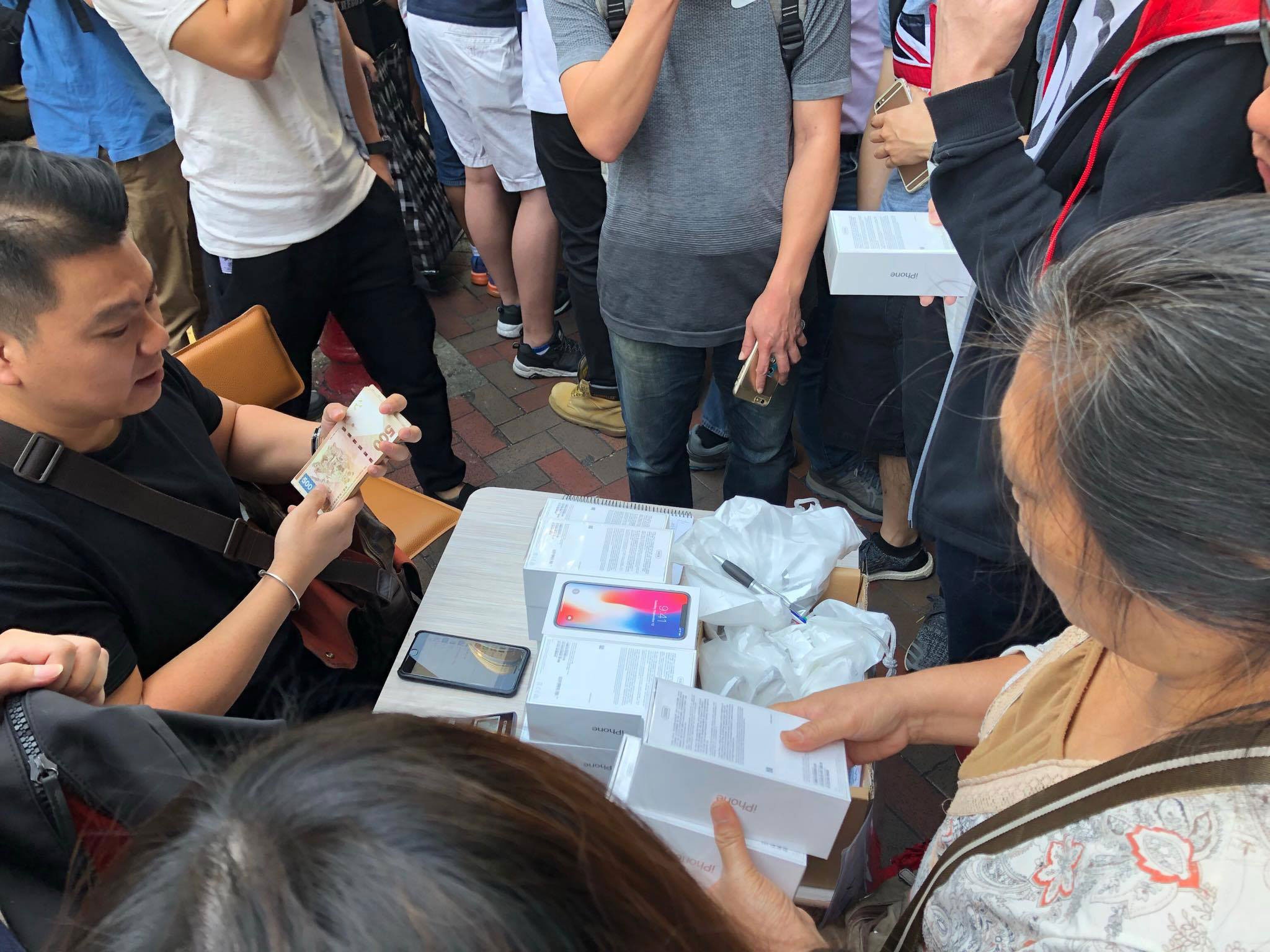 mua iPhone X o Hong Kong anh 4