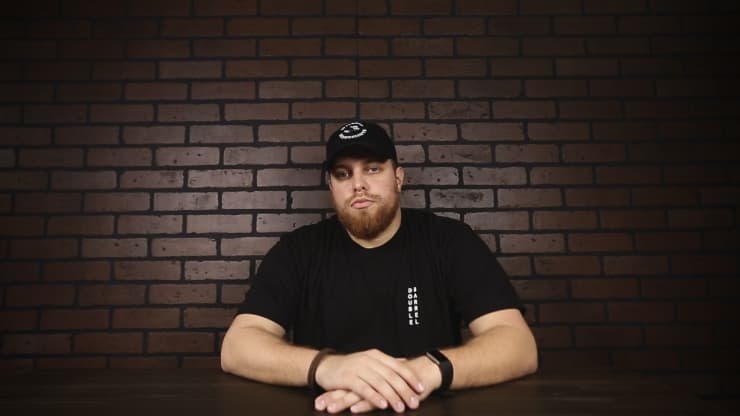 Dogecoin sut gia,  nha dau tu tre mat ngoi trieu phu anh 1