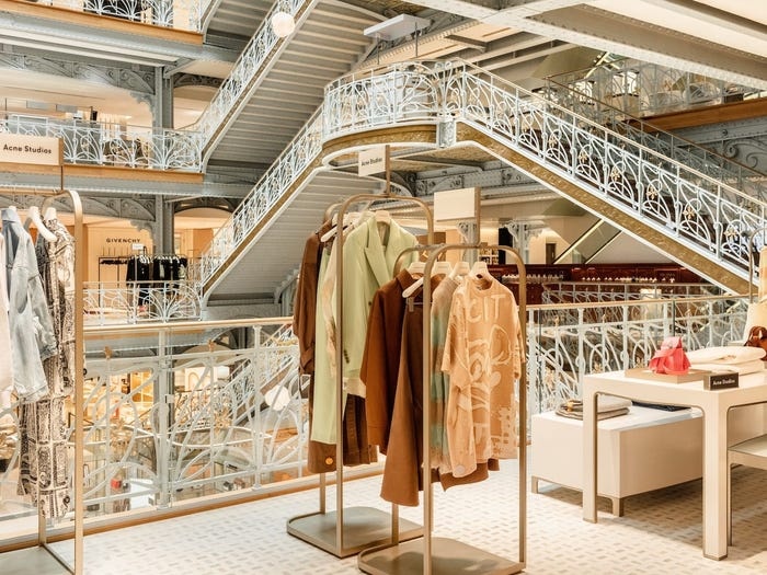 LVMH bien cua hang bach hoa thanh trung tam thuong mai anh 14