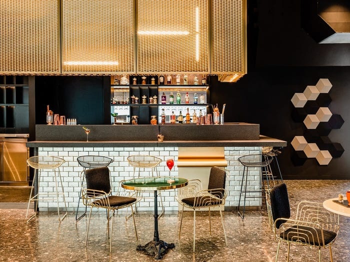 LVMH bien cua hang bach hoa thanh trung tam thuong mai anh 7