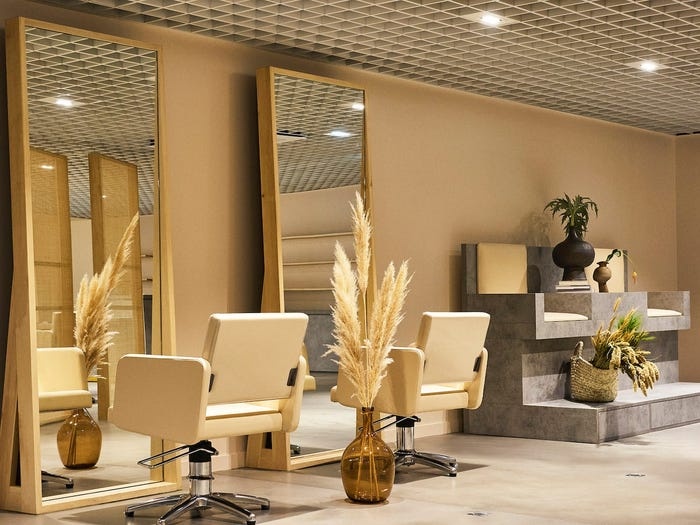 LVMH bien cua hang bach hoa thanh trung tam thuong mai anh 9