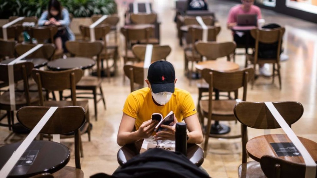 Singapore noi long gian cach giua thang 7 de cuu nen kinh te hinh anh