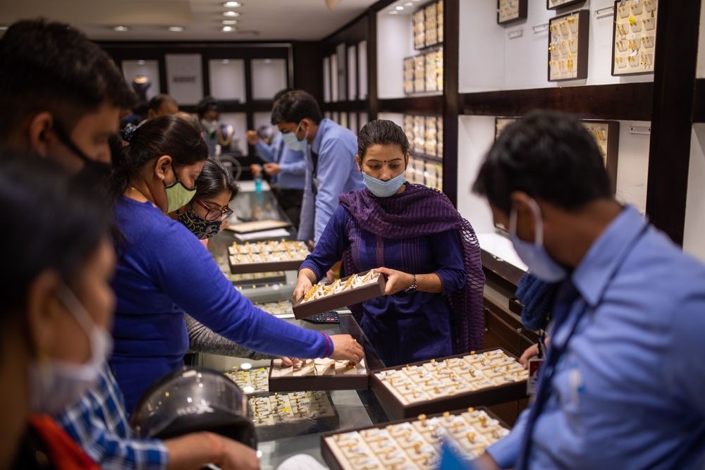 Nguoi dan An Do ban thao vang anh 1