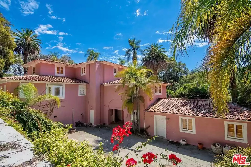 Dinh thu bo hoang cua anh trai Osama bin Laden anh 9