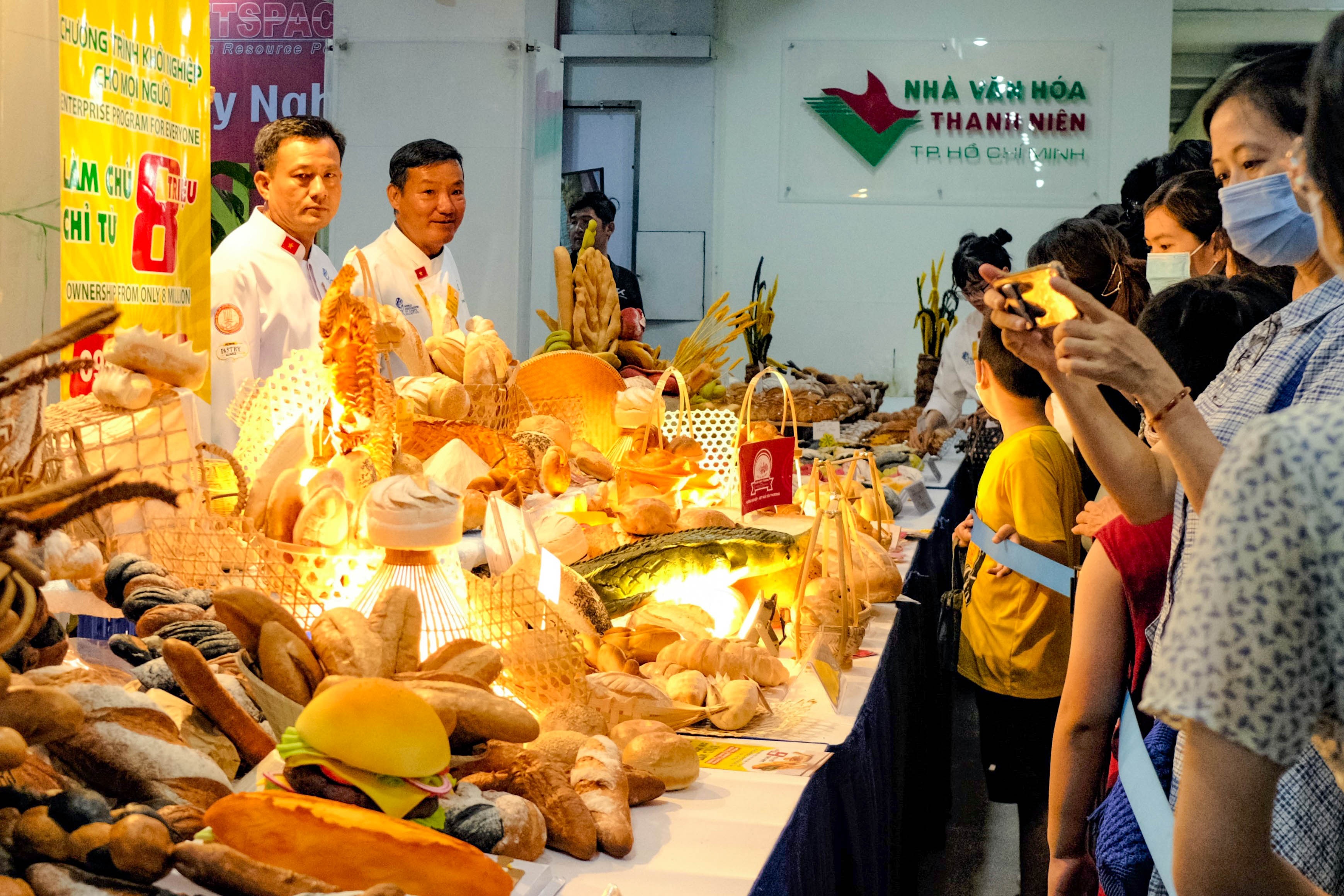 bánh mì ảnh 1 banh mi anh 1