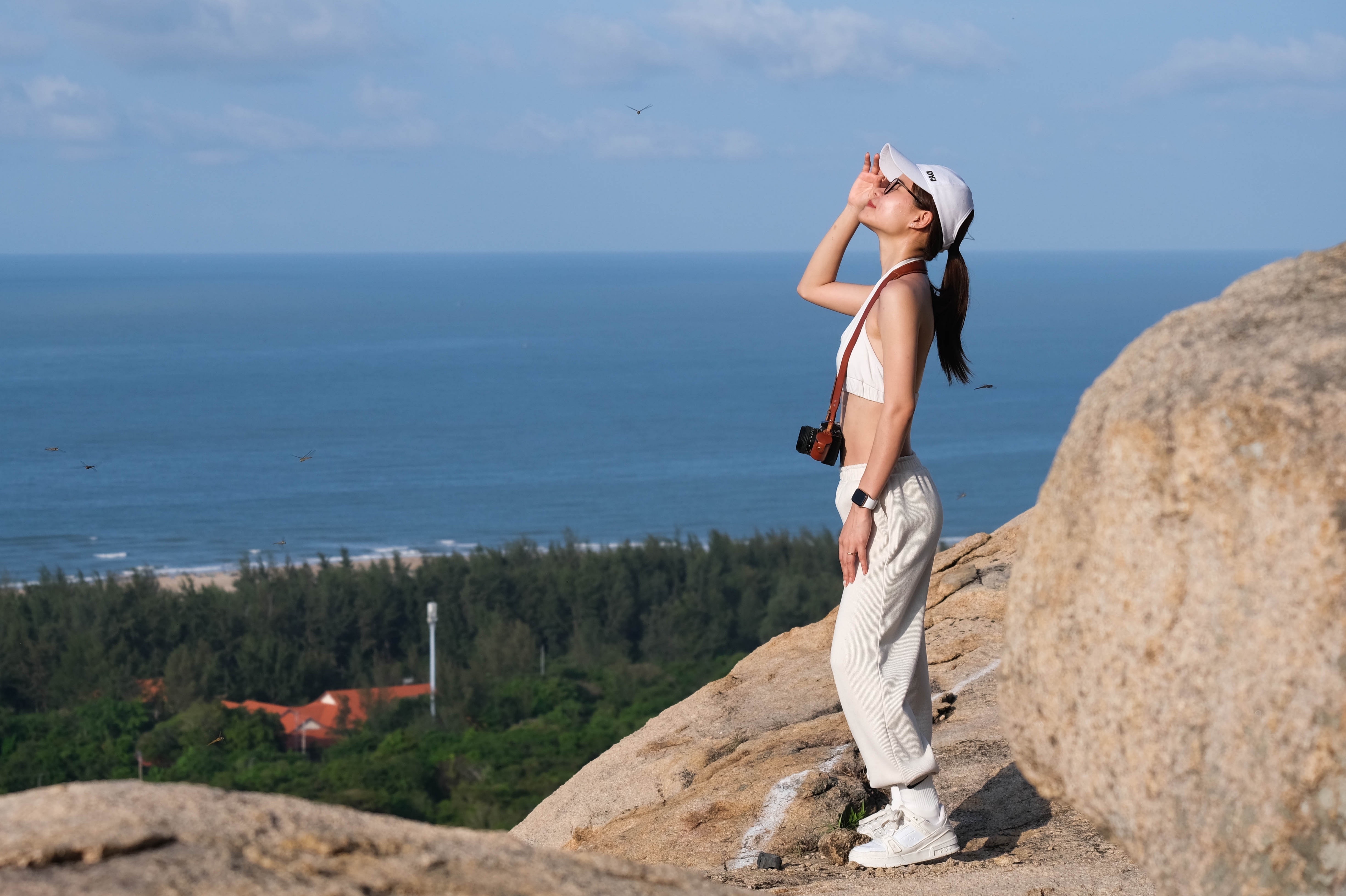 Ngam tron bien Ho Coc tu dinh Tam Bo hinh anh