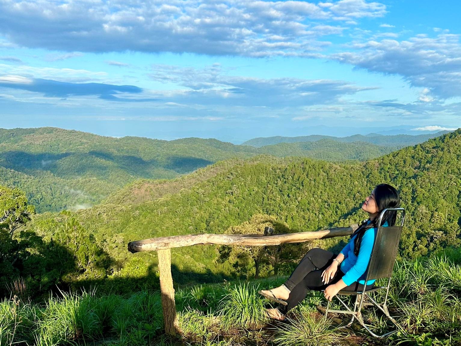 Di trek mua mua hinh anh