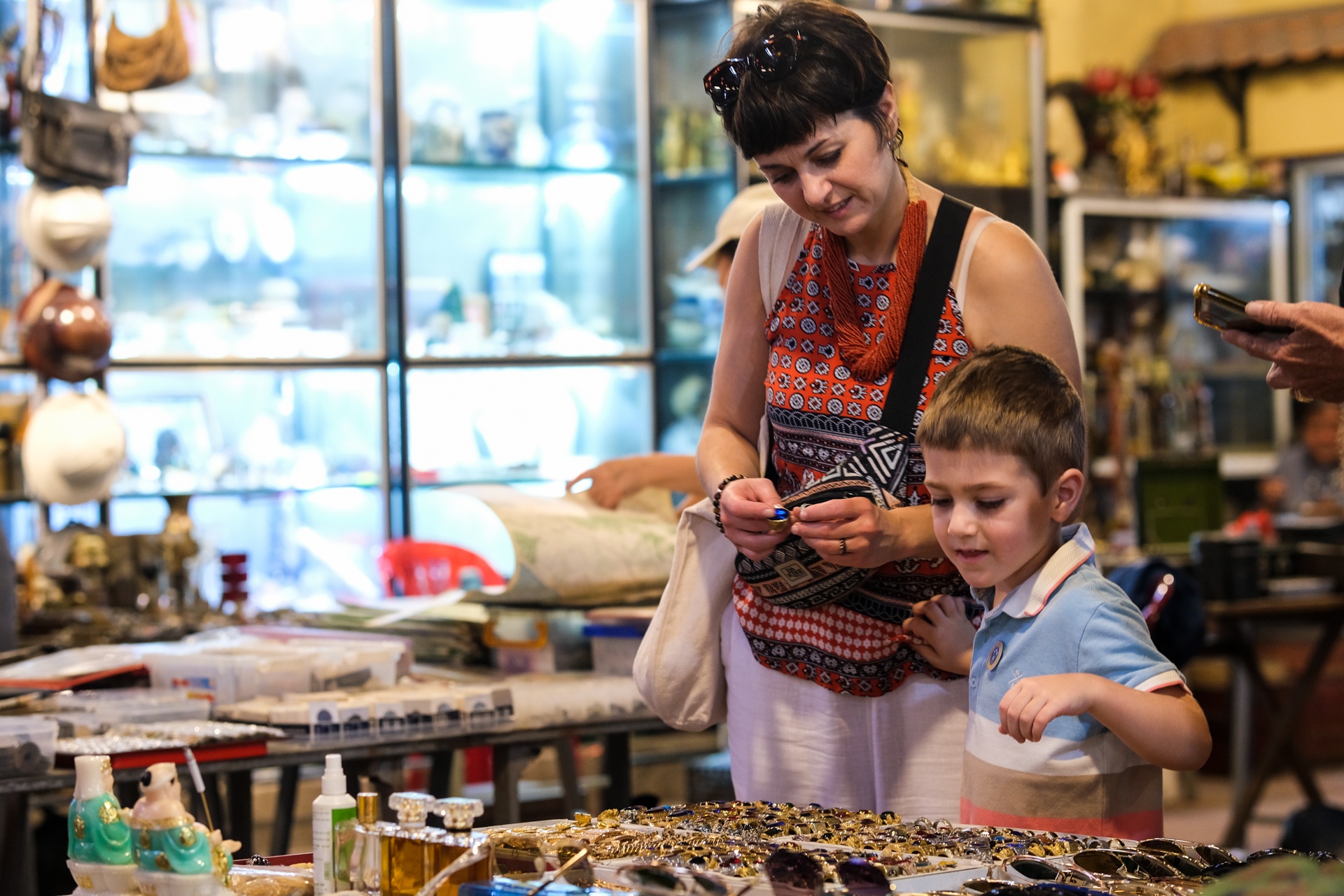 Chợ đồ cổ ảnh 9 Cho do co anh 9