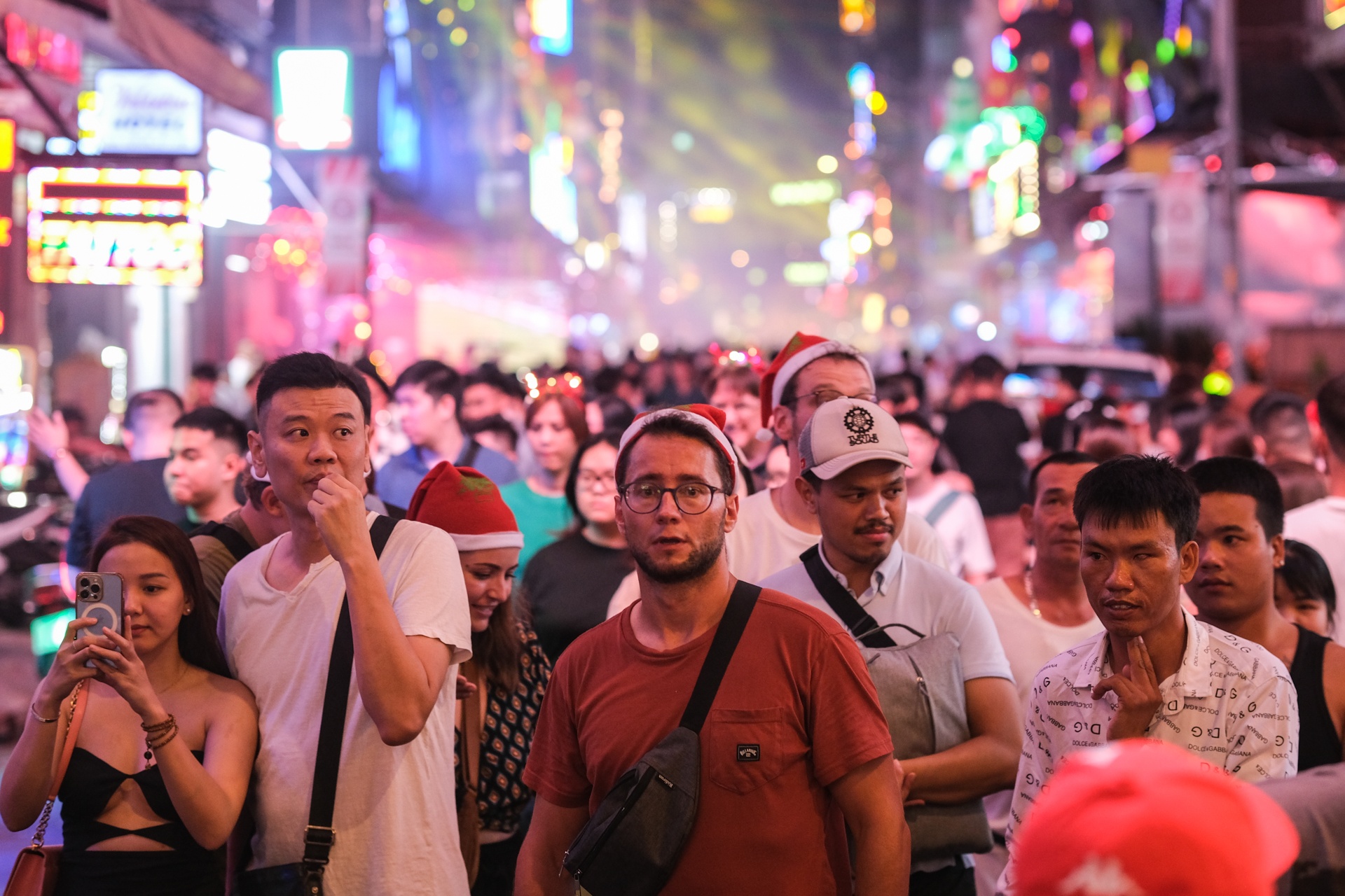 Khách Tây đón Noel ảnh 1 Khach Tay don Noel anh 1