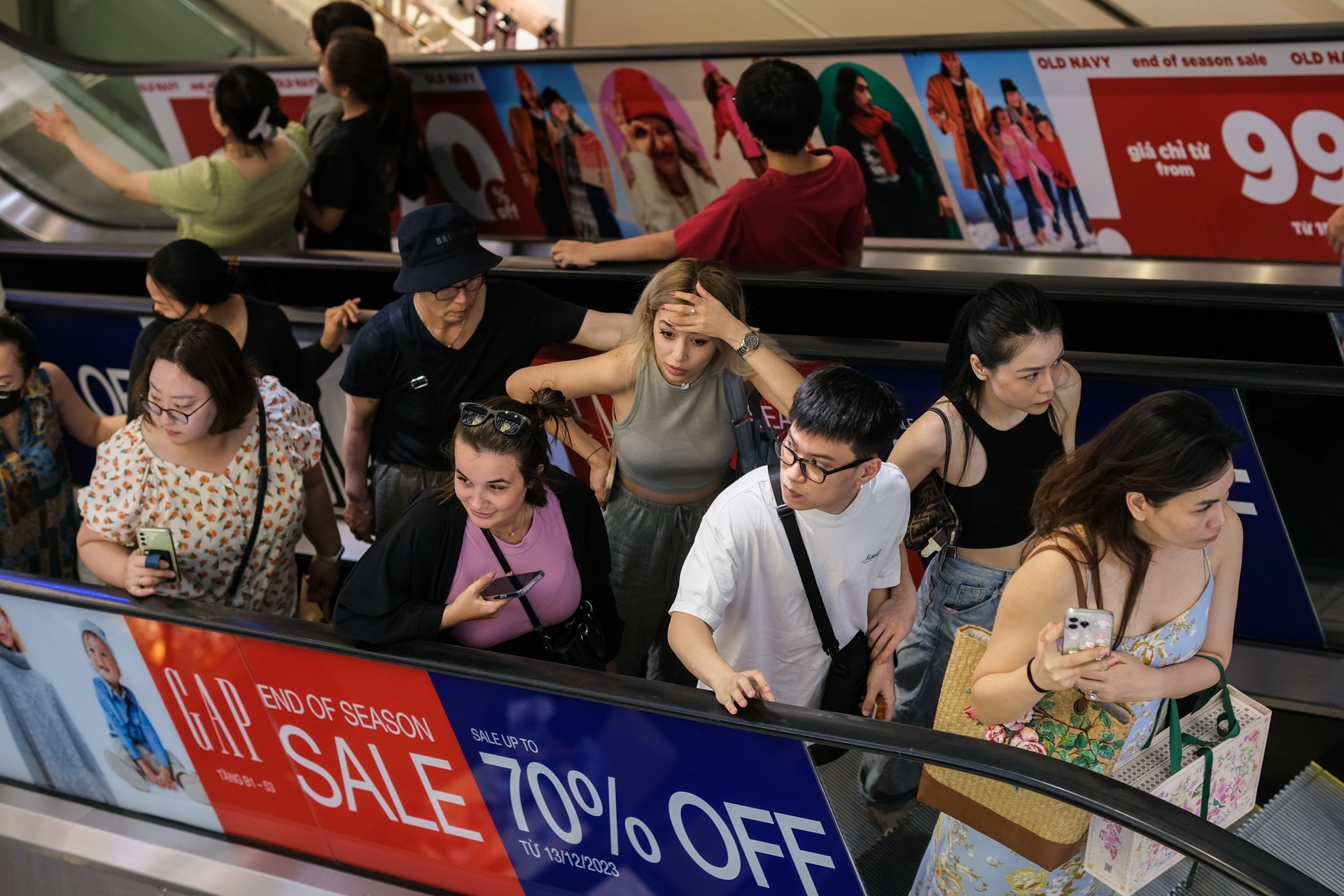 Trung tam thuong mai anh 4