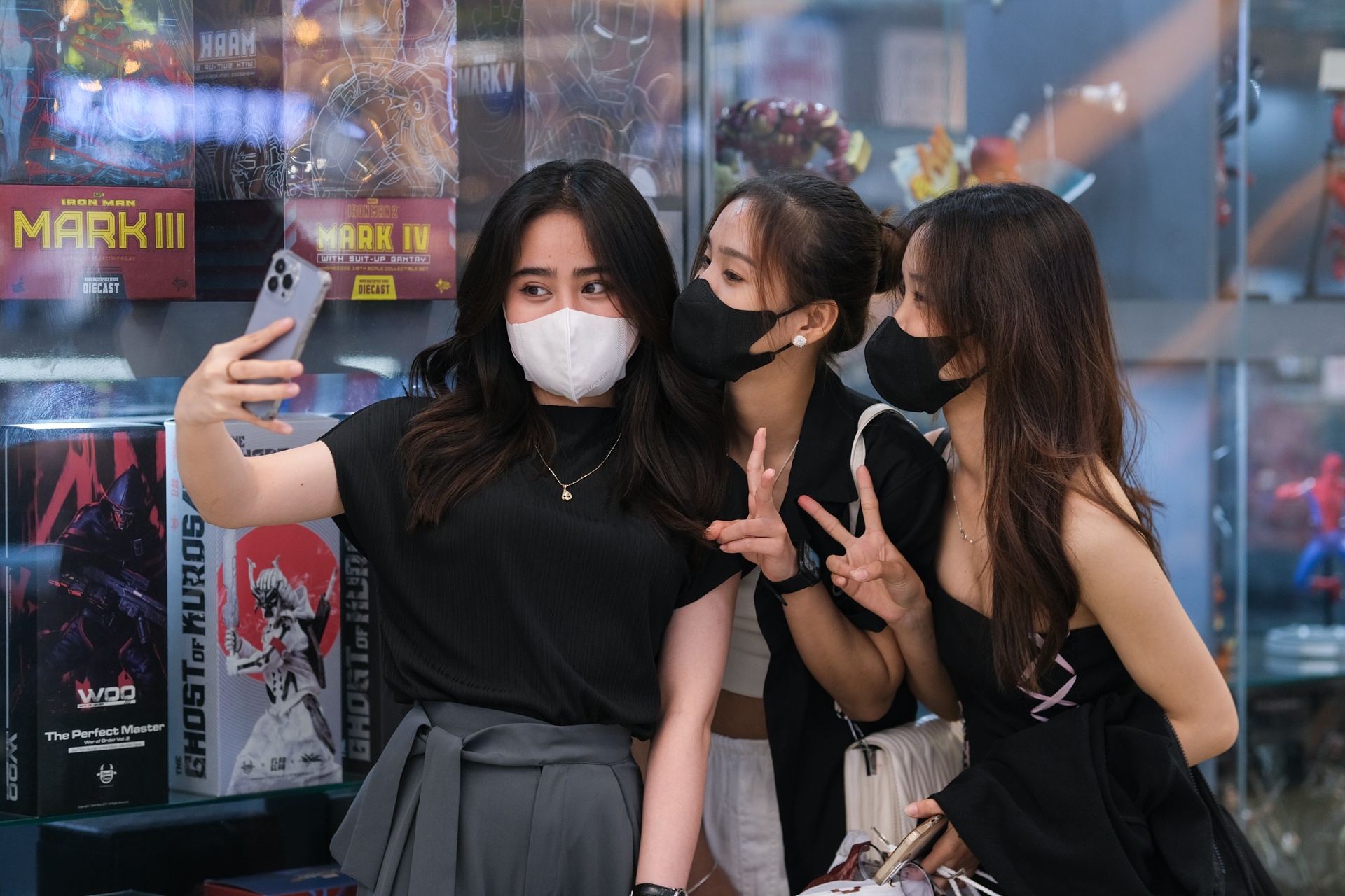 Trung tam thuong mai anh 3