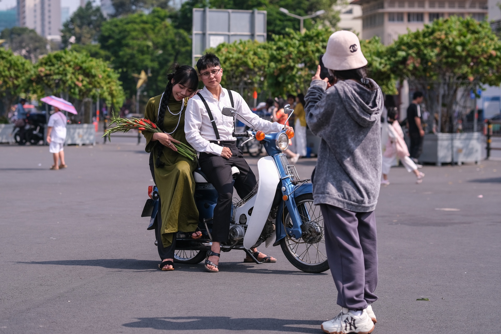 Chup anh ao dai anh 5