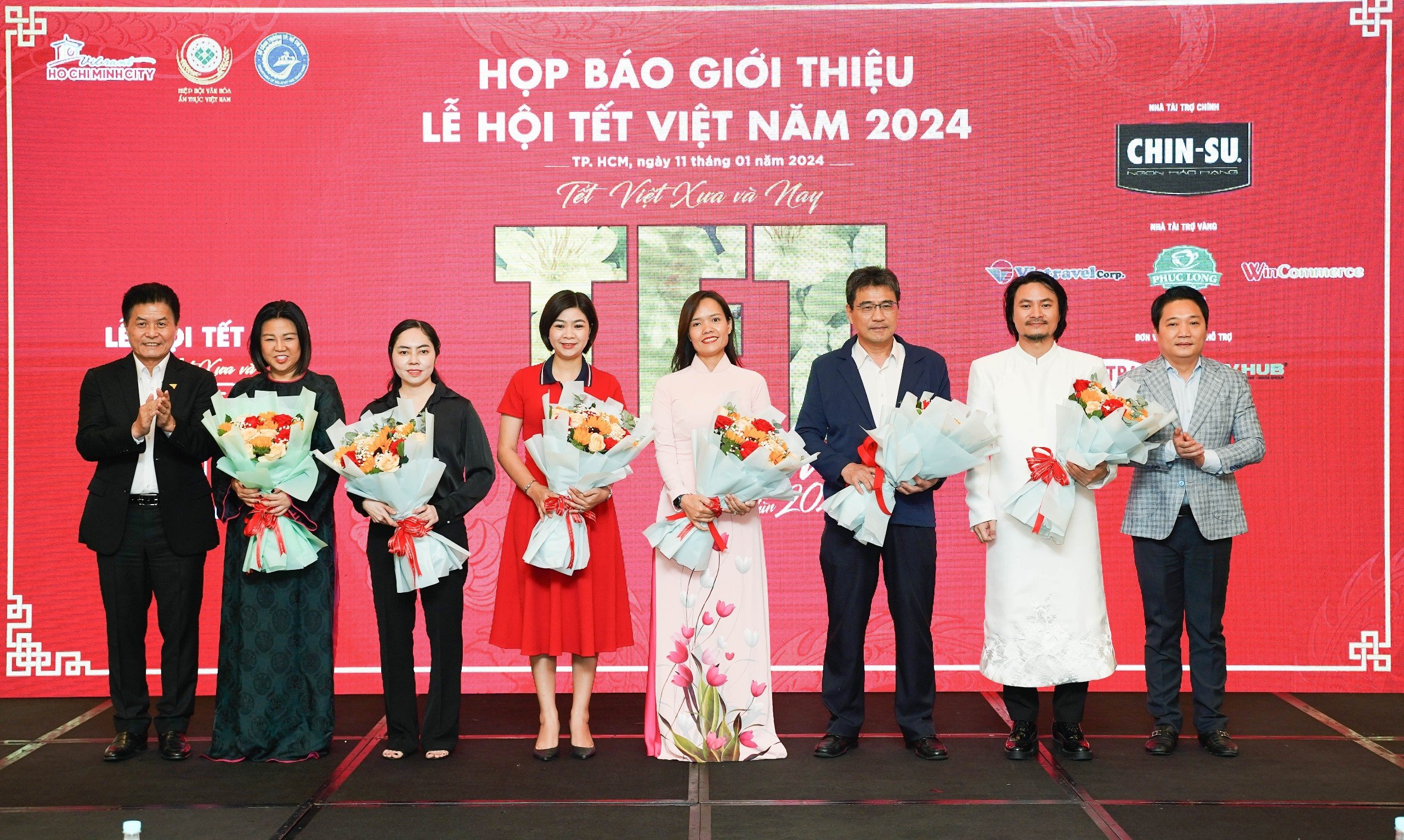 Le hoi Tet Viet anh 1