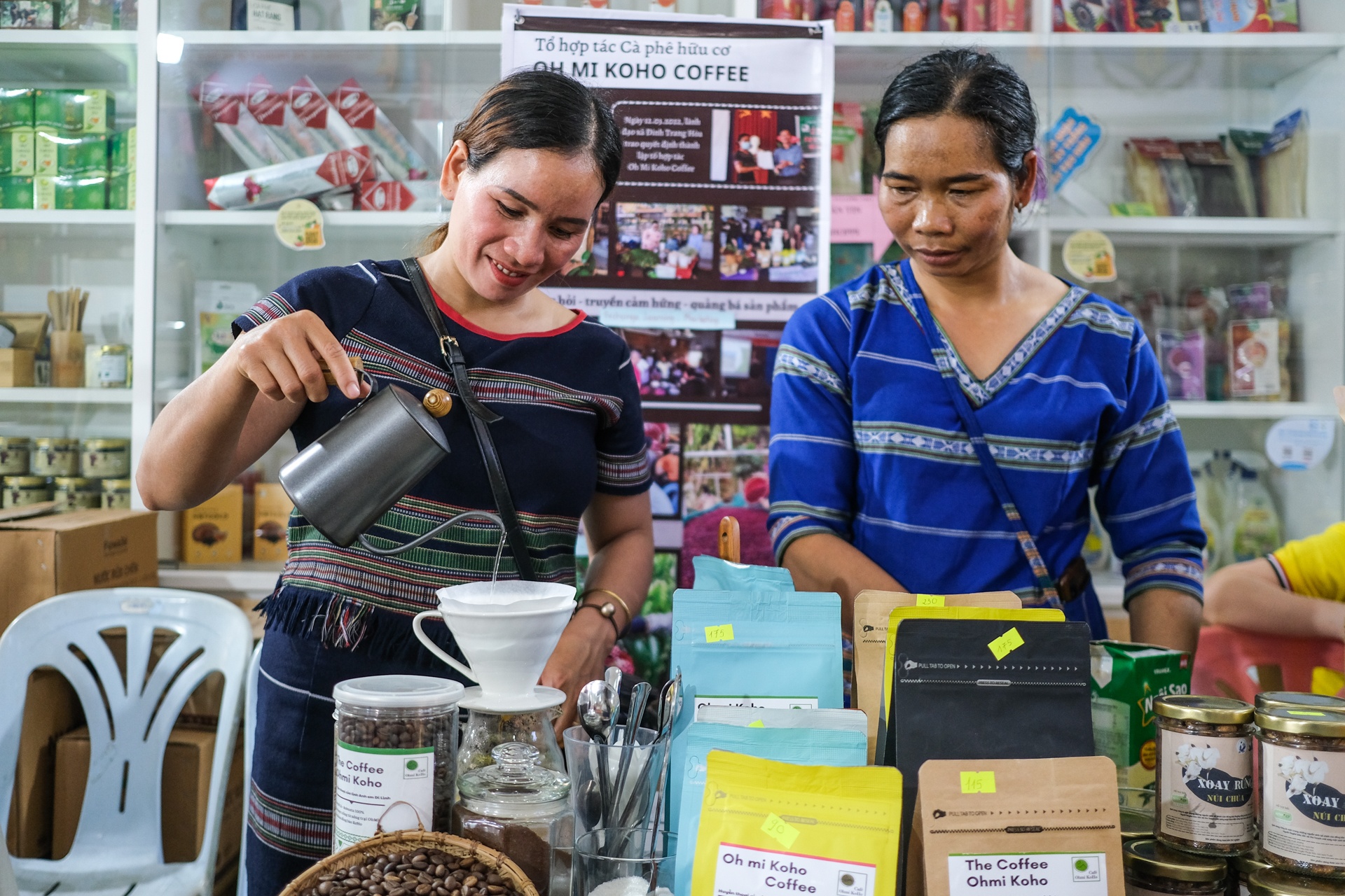 Ca nghin dac san cac vung mien do ve TP.HCM ban Tet hinh anh