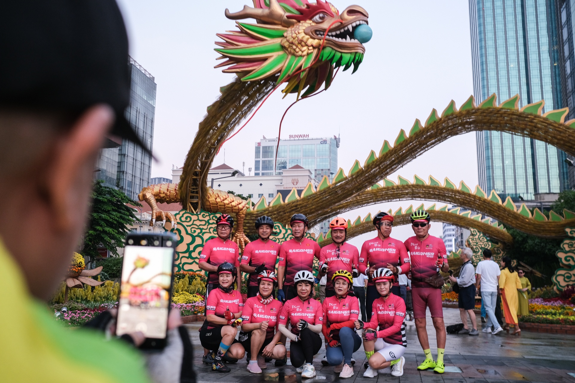 Duong hoa Nguyen Hue anh 1