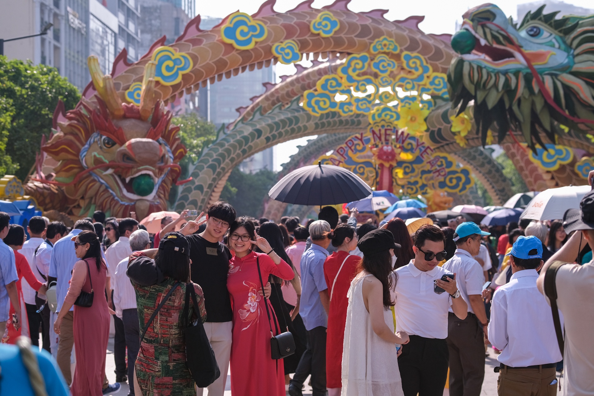 Duong hoa Nguyen Hue anh 2