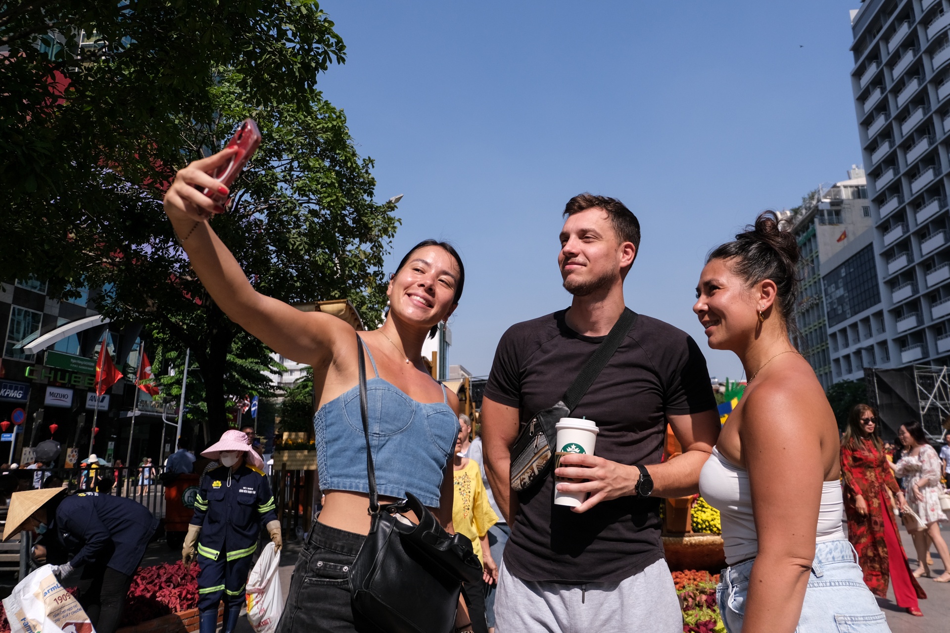 Duong hoa Nguyen Hue anh 11