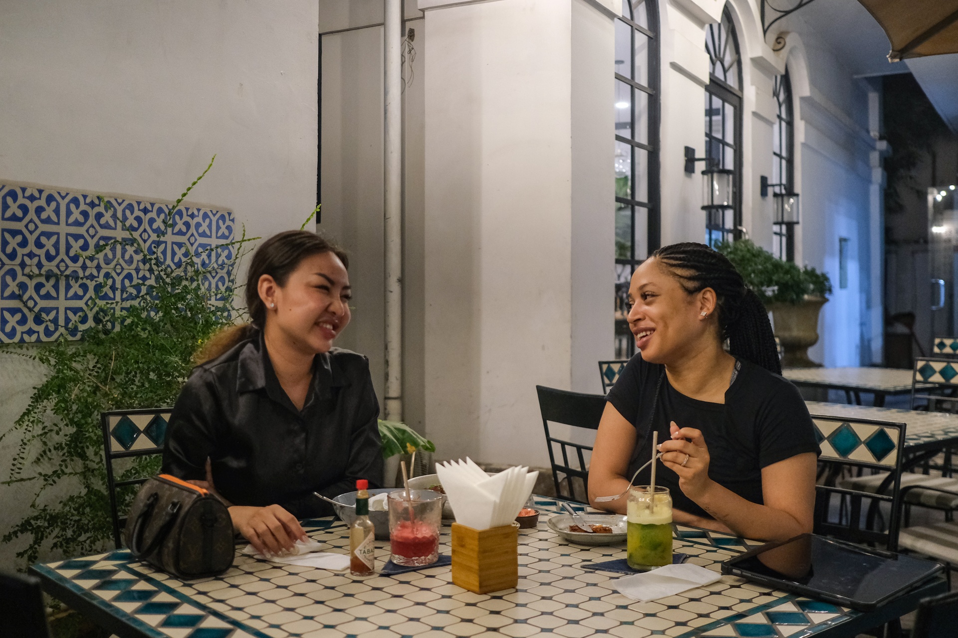 nha hang Thao Dien anh 2