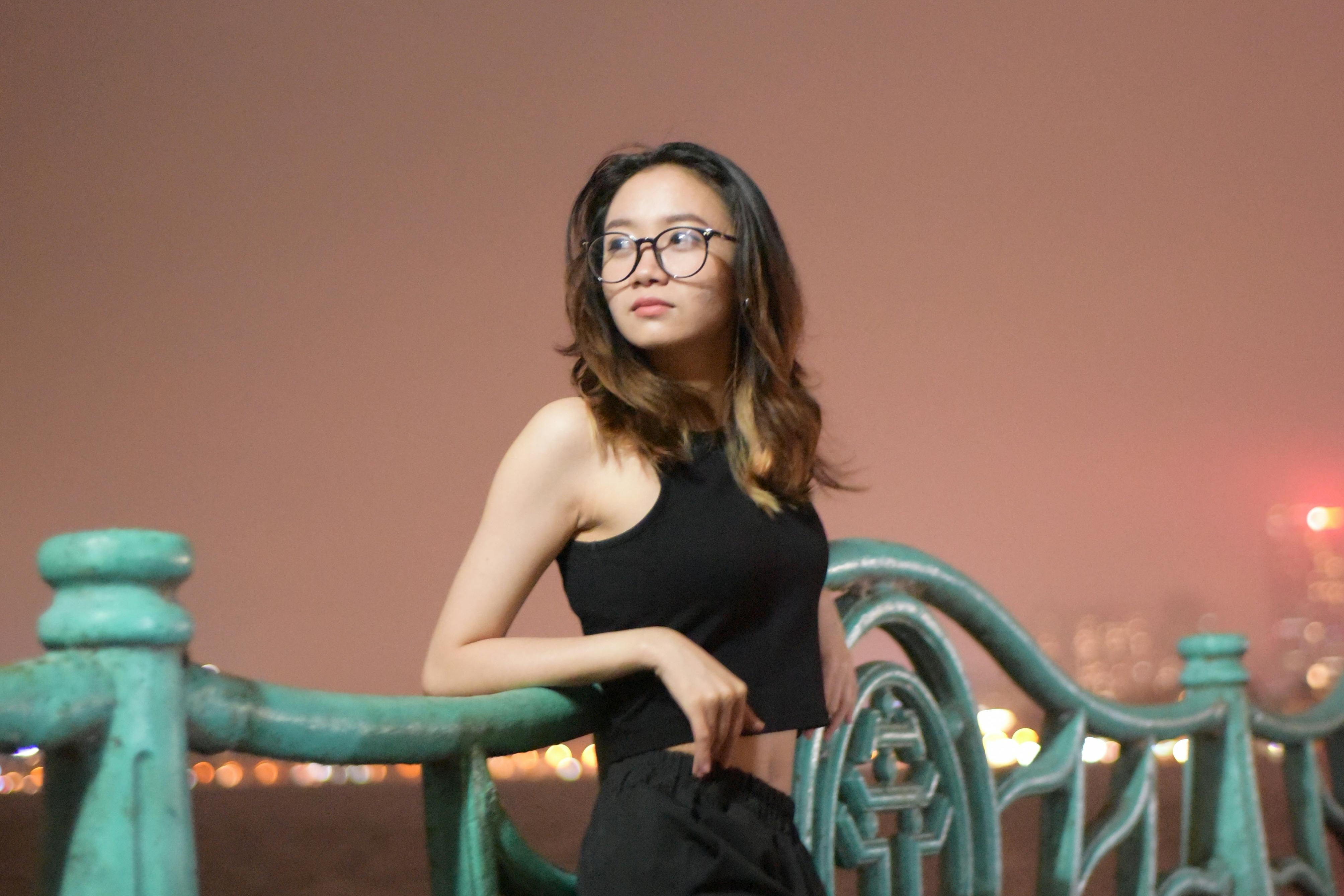 Khac biet du lich dem o Ha Noi va TP.HCM hinh anh