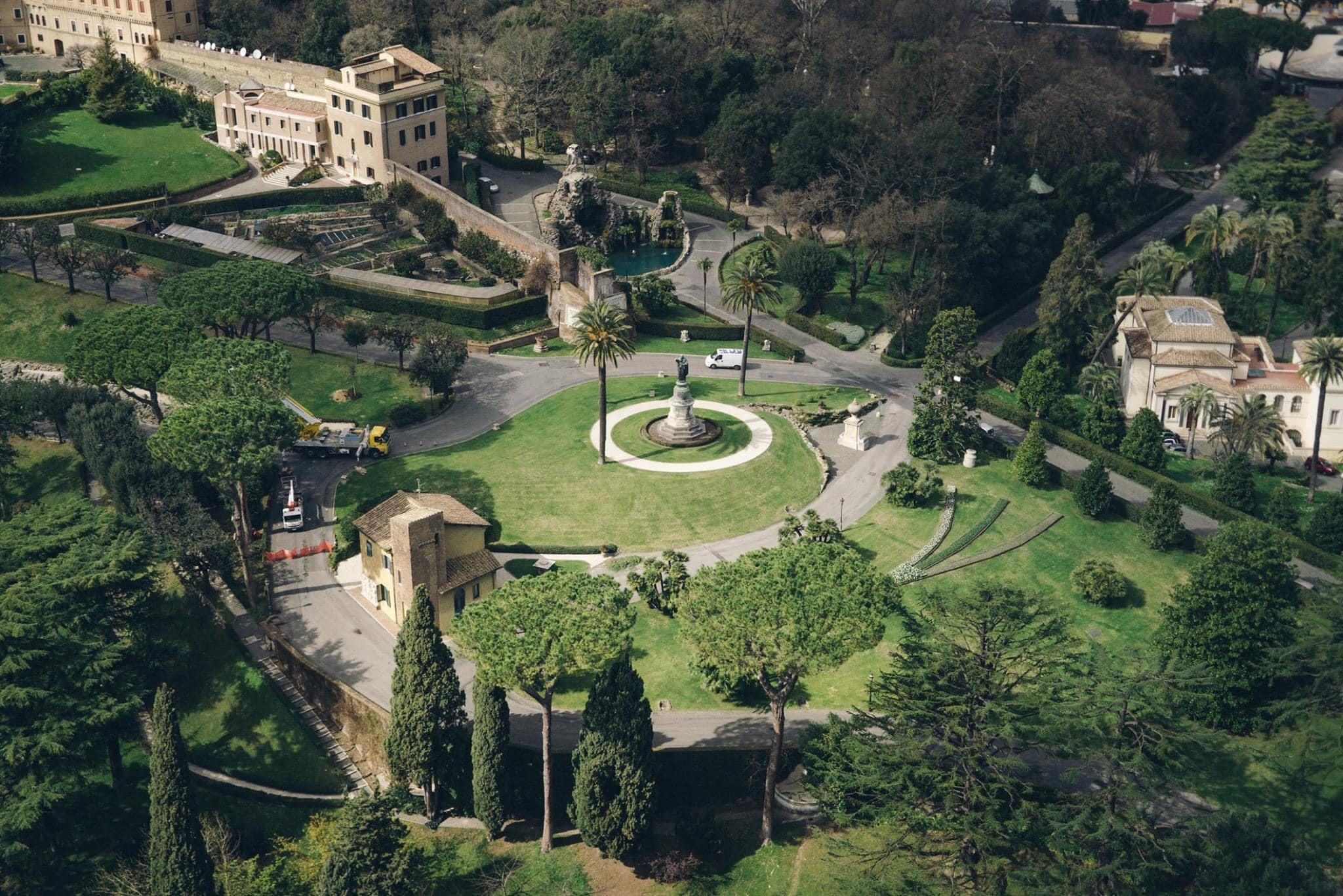 Thanh Vatican anh 12