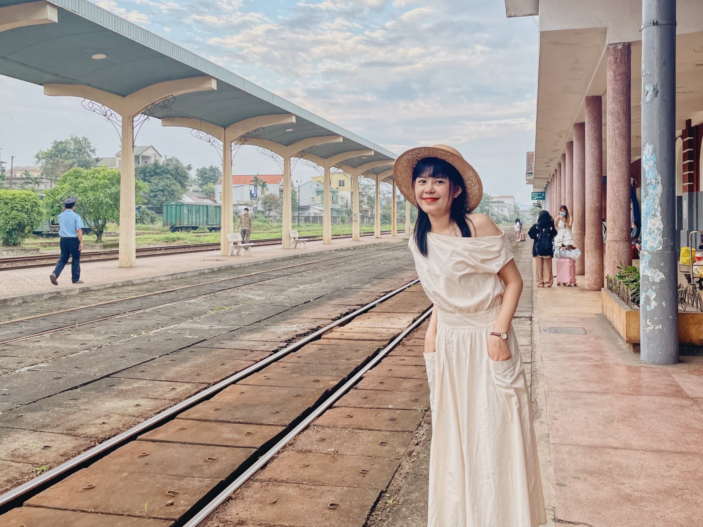 Du lich tau hoa anh 8