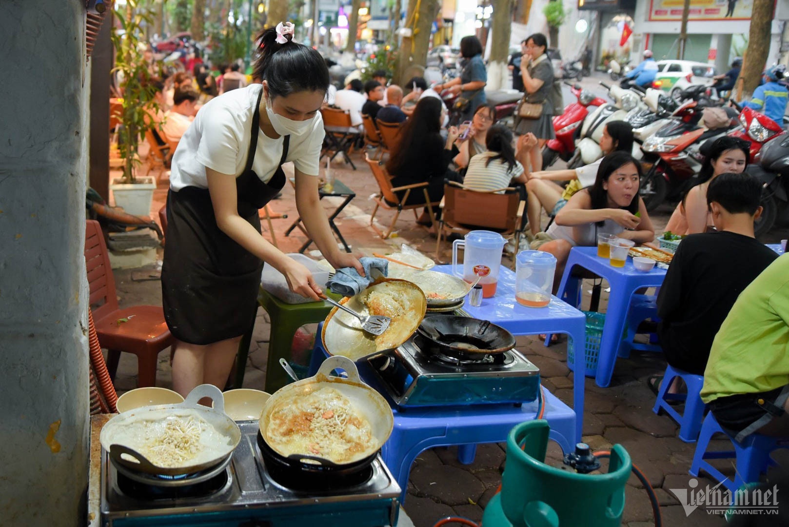 anh Tay ban banh xeo anh 5