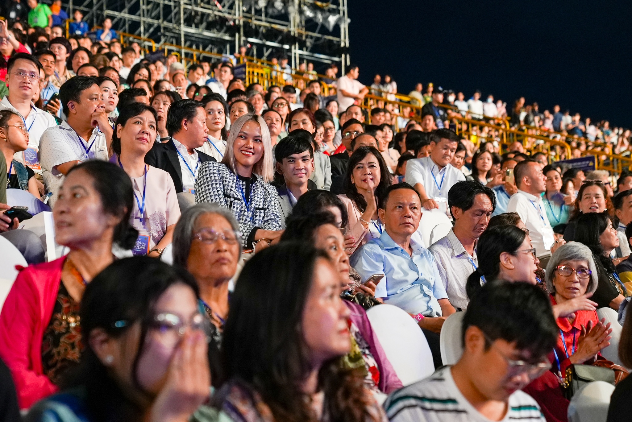 Le hoi Song nuoc anh 2