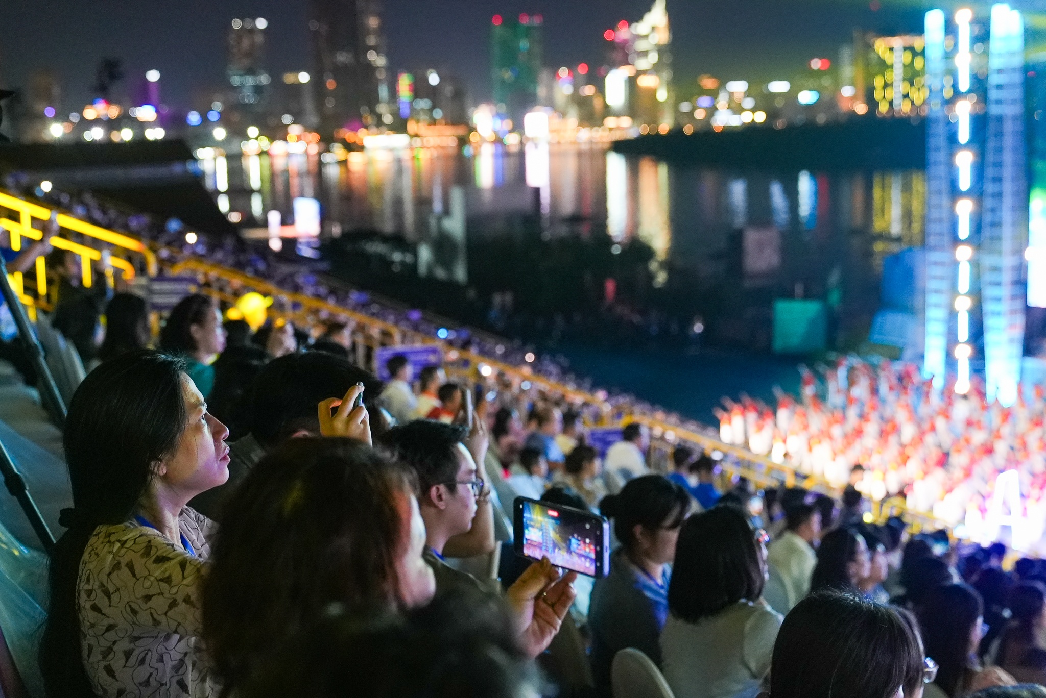 Le hoi Song nuoc anh 5