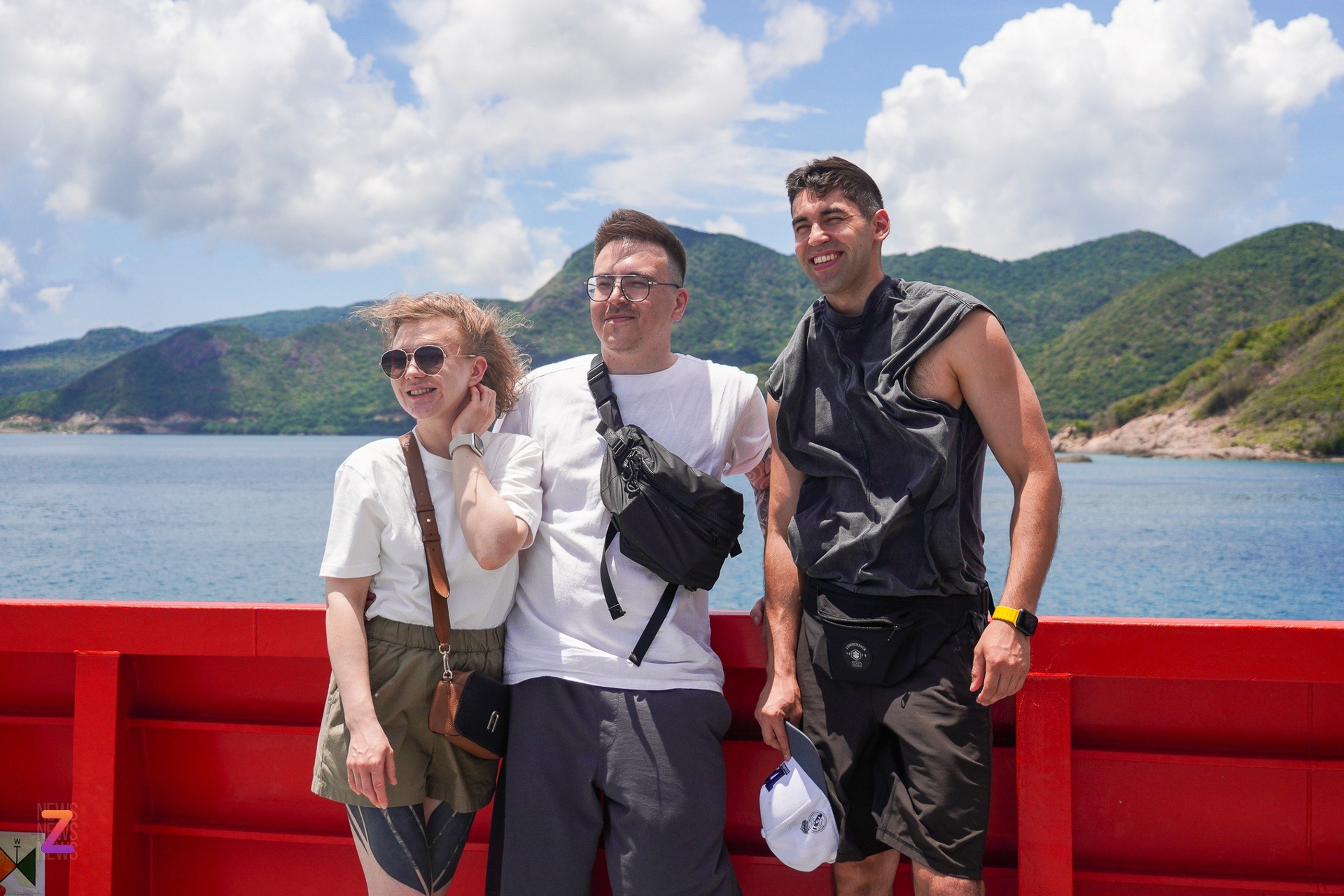 Tau cao toc suc chua hon 1.000 khach chay lai tuyen TP.HCM - Con Dao hinh anh