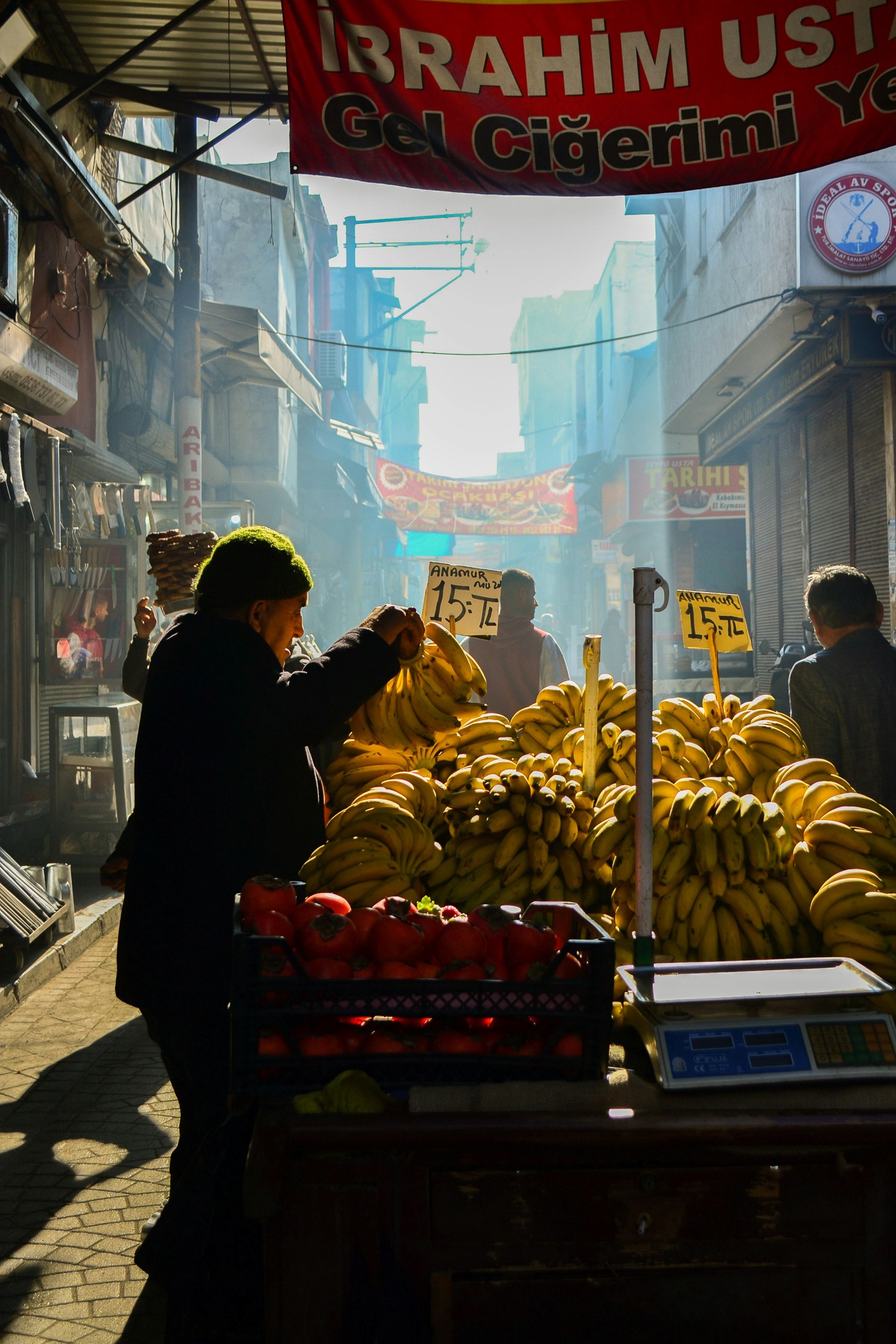 grocery store tourism anh 8