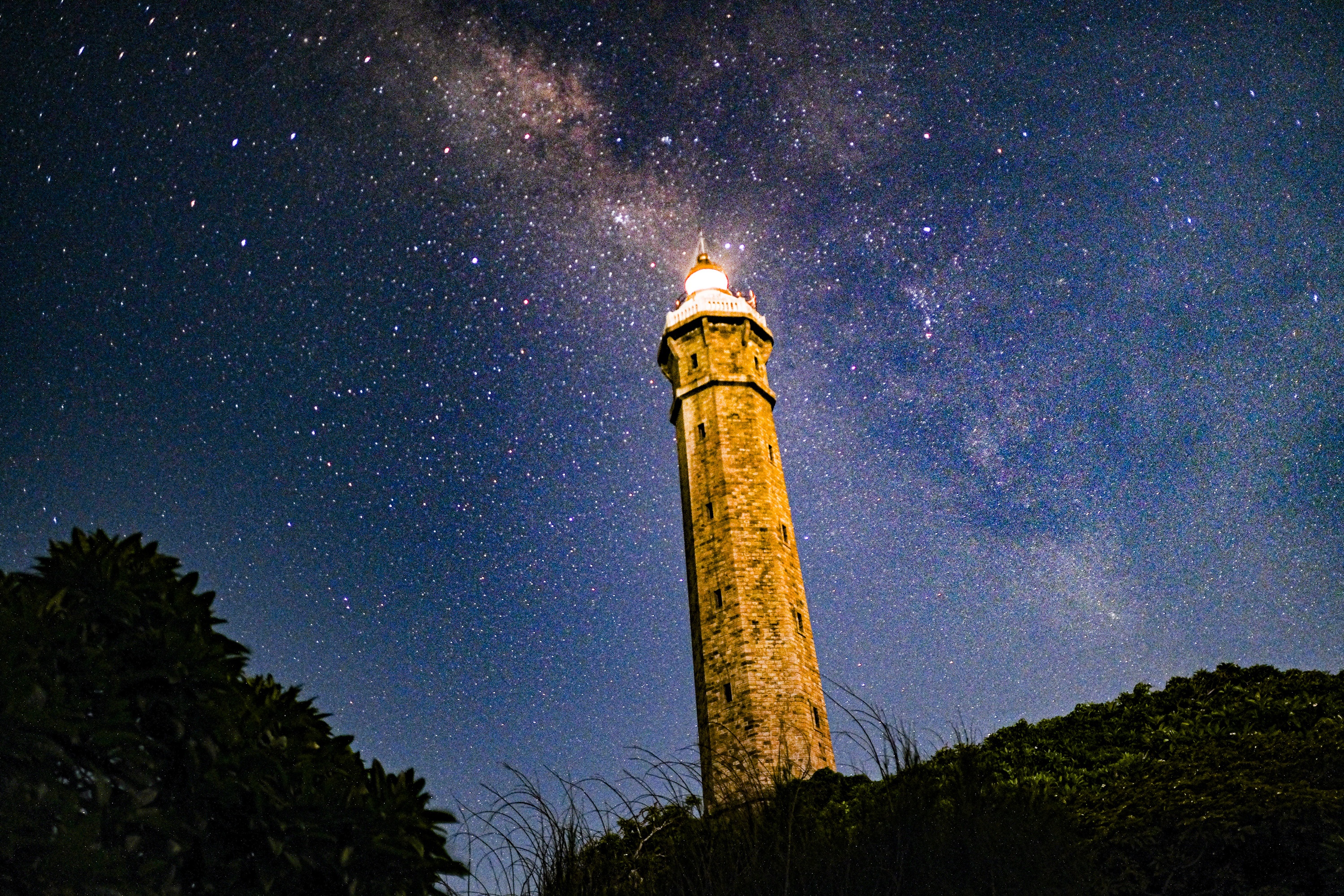 Toi ngam mua sao bang tren ngon hai dang co nhat Viet Nam hinh anh