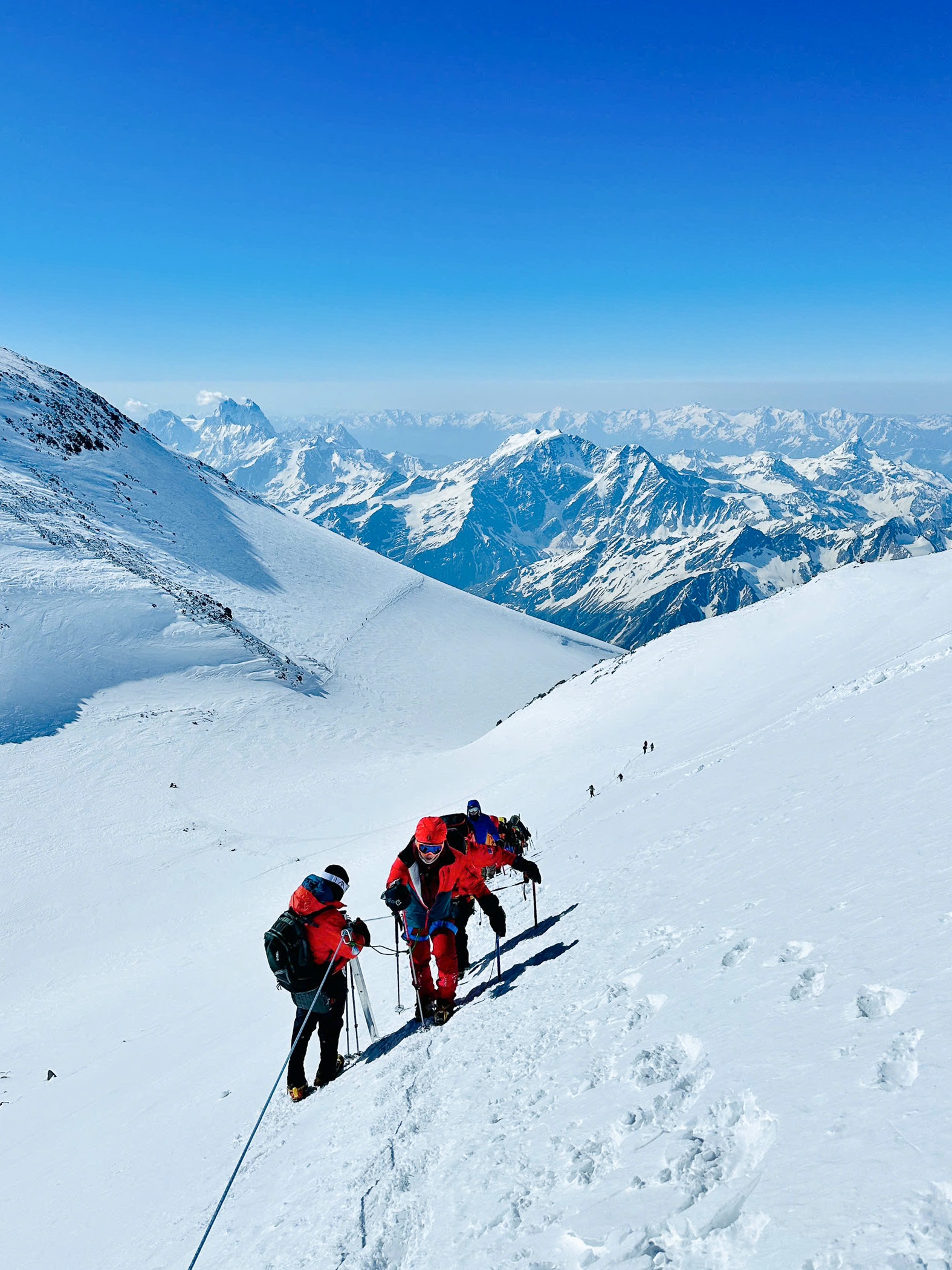 Dinh Elbrus anh 13