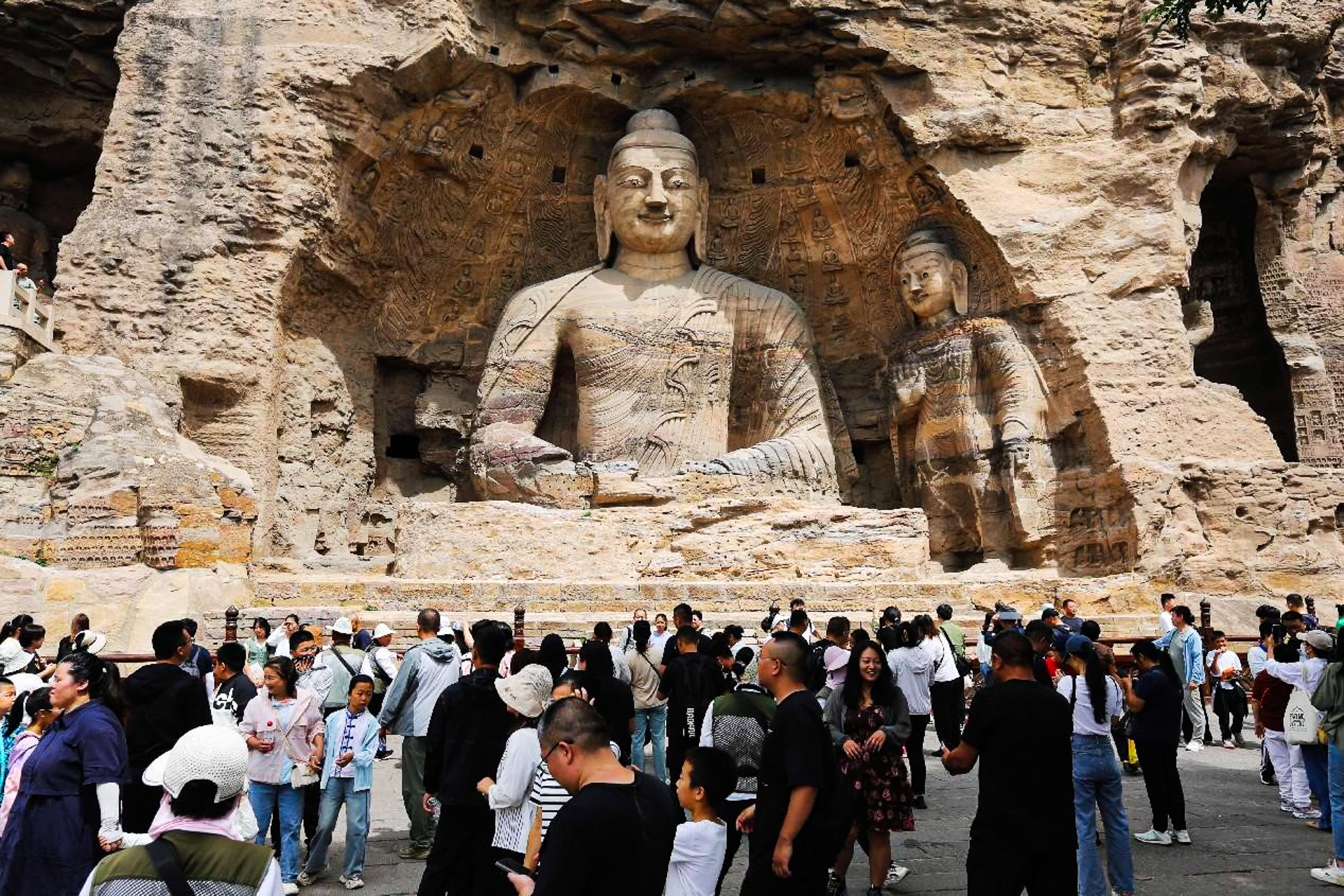 Tinh o Trung Quoc 'hot bac' nho Black Myth: Wukong hinh anh