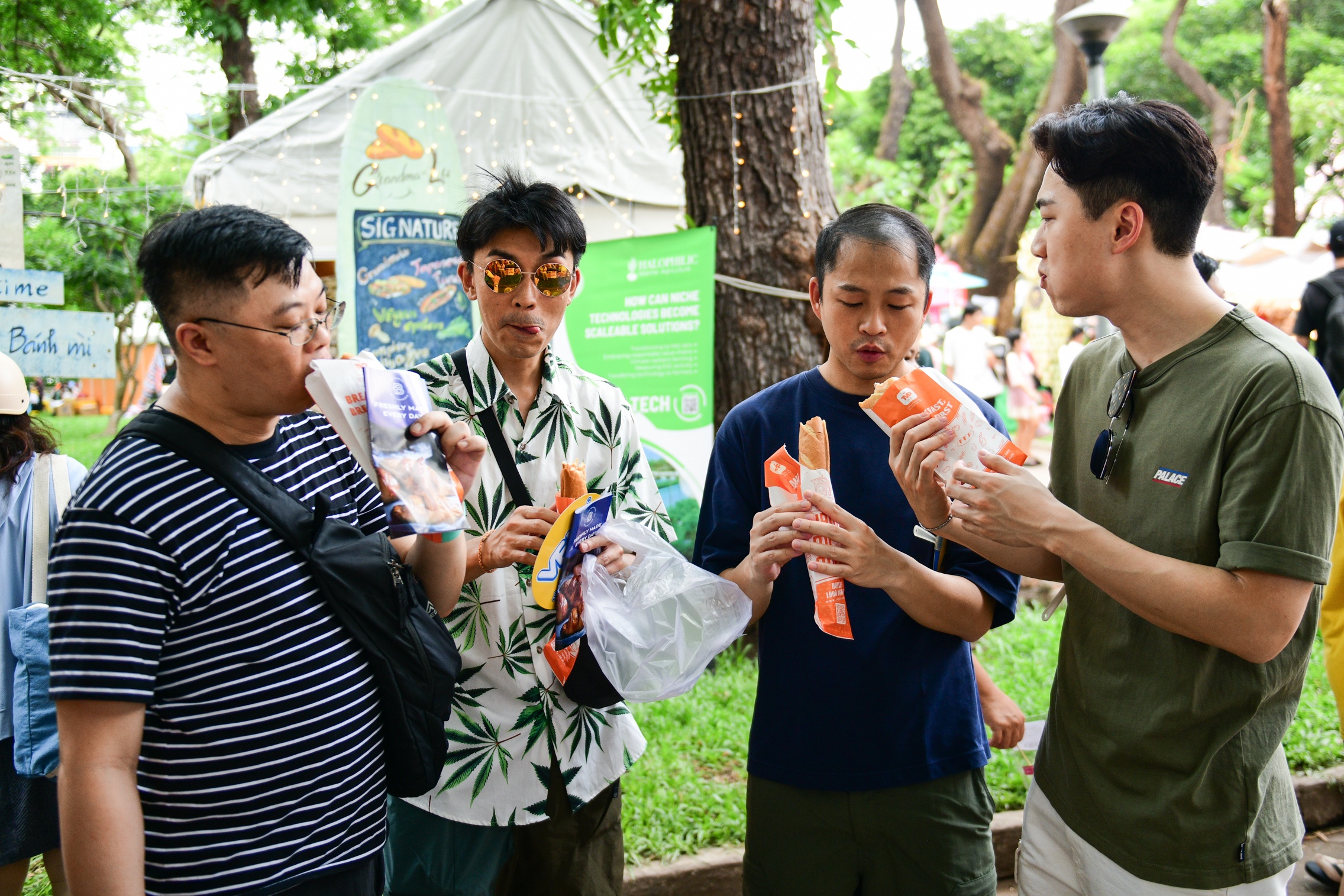 Sap dien ra dai tiec buffet banh mi o TP.HCM hinh anh