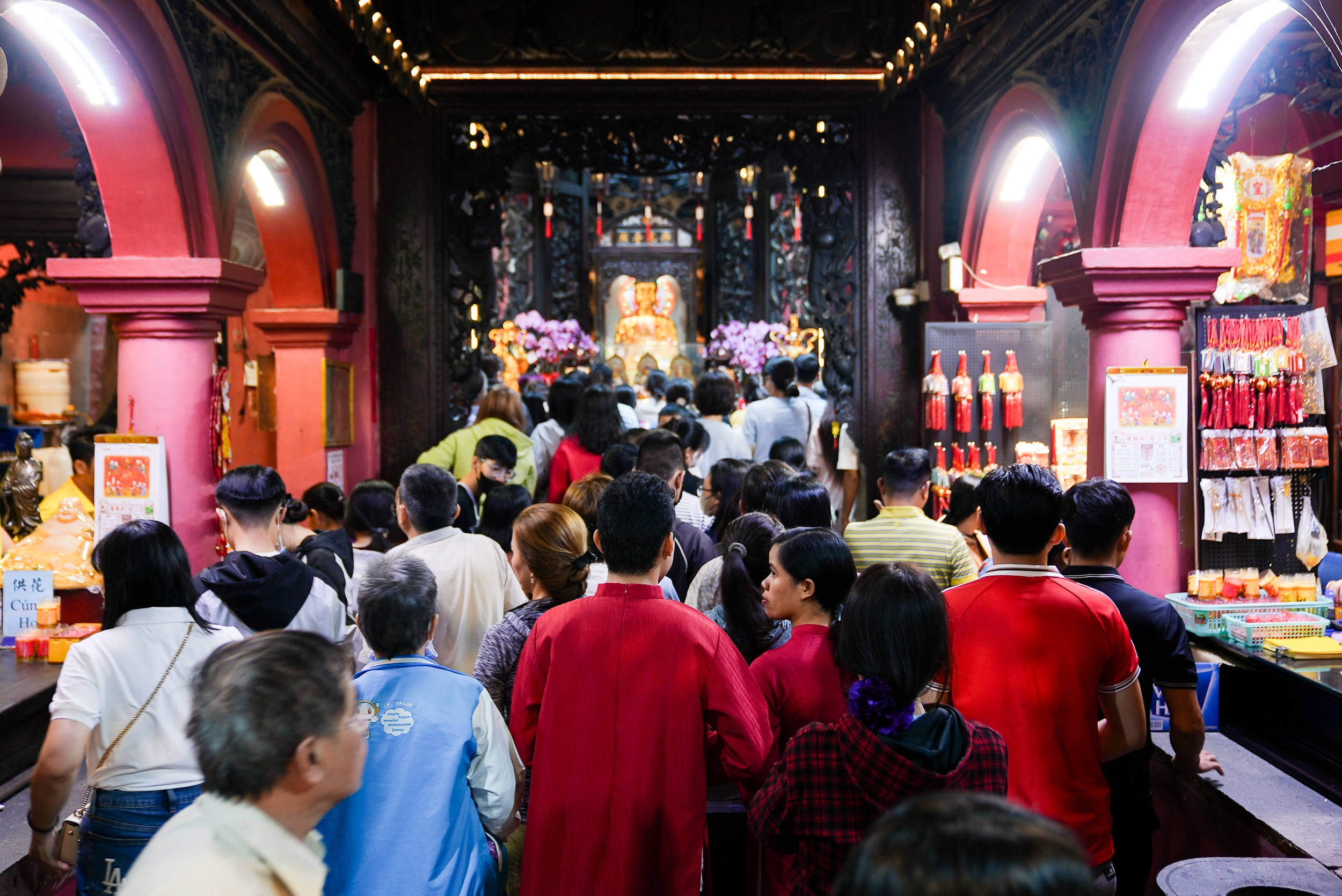 Khach Tay choi Tet anh 8