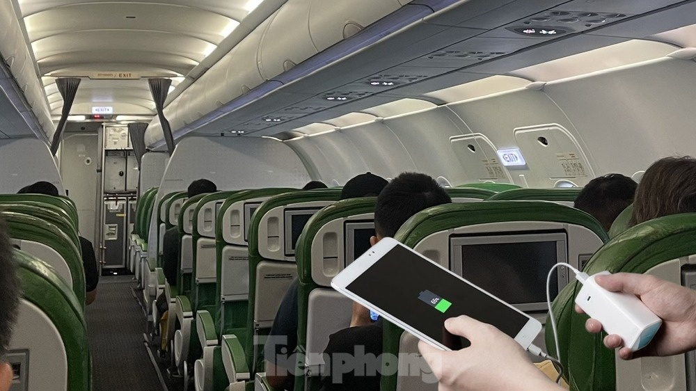 Pin du phong may bay anh 1