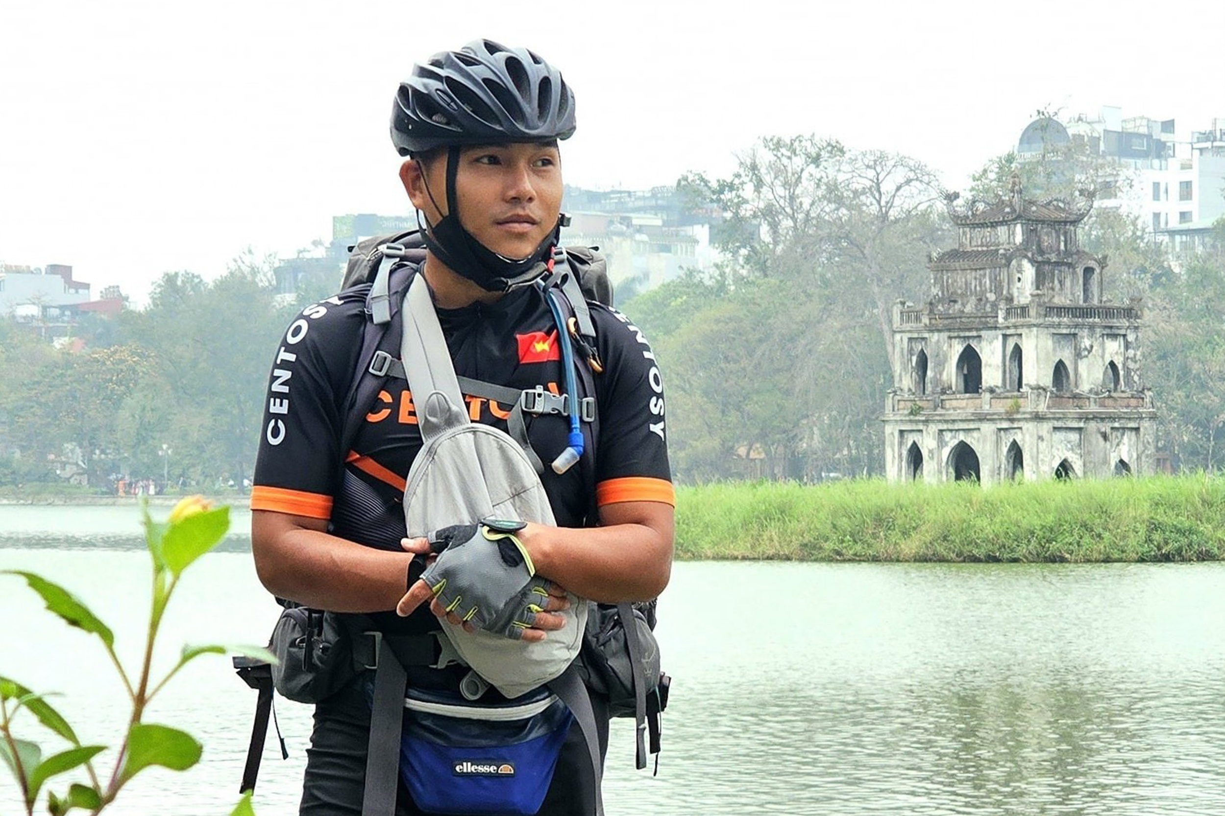 Toi truot patin xuyen Viet hinh anh