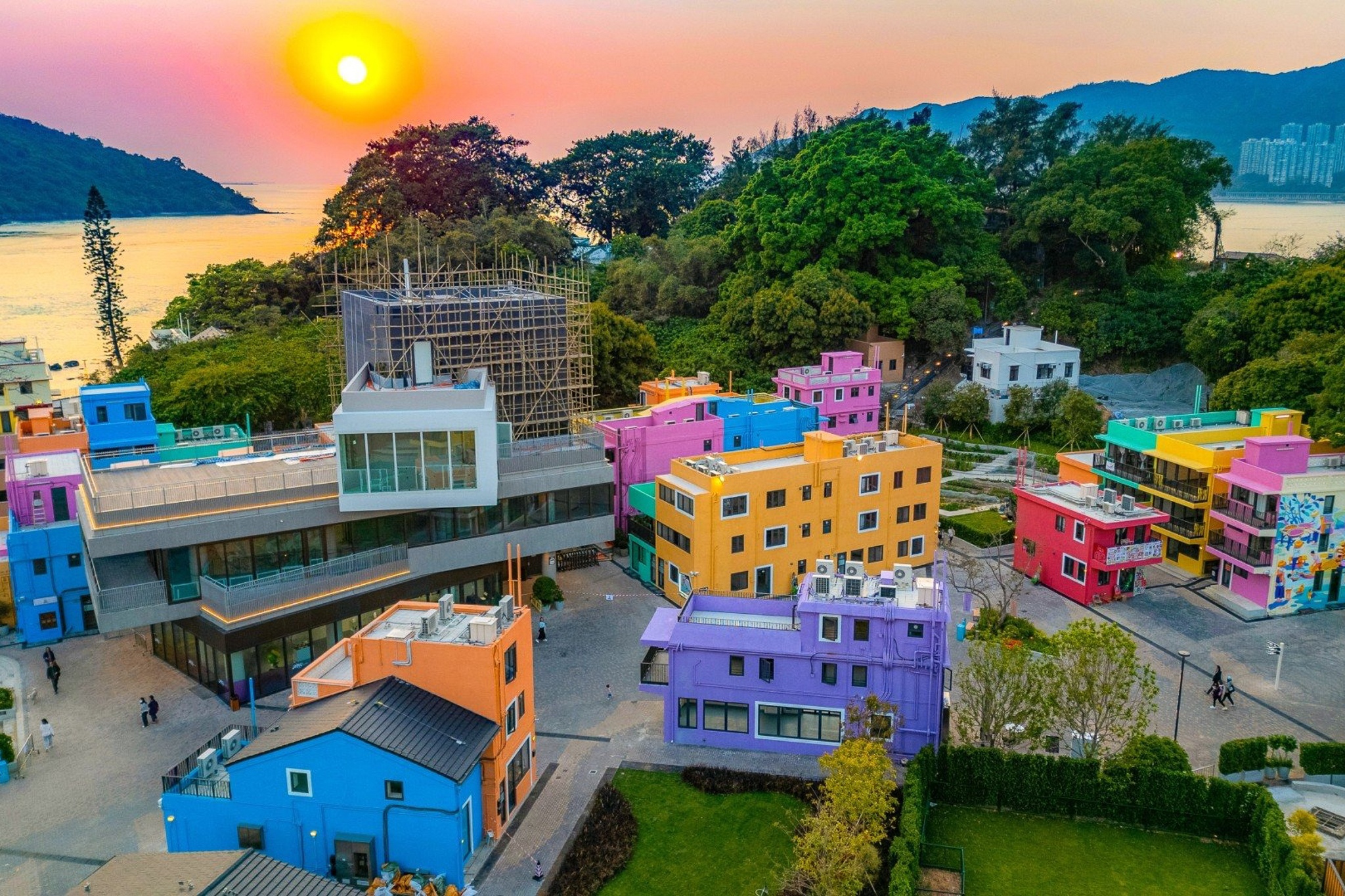 Cong vien 'nha 7 mau' gay sot tai Hong Kong hinh anh